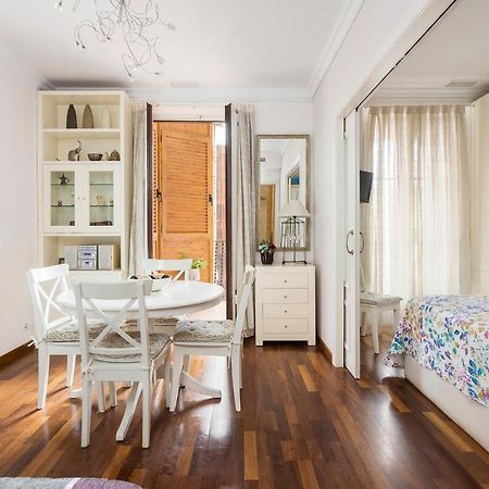 Beautiful Y Luxury Apartment Centrallylocated Barcelona Bagian luar foto